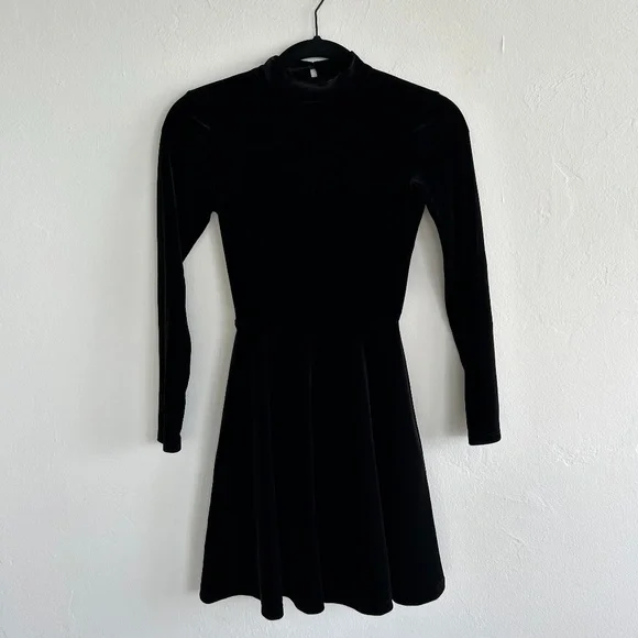 chinese dress ladies Alison Long Sleeve Maxi Dress